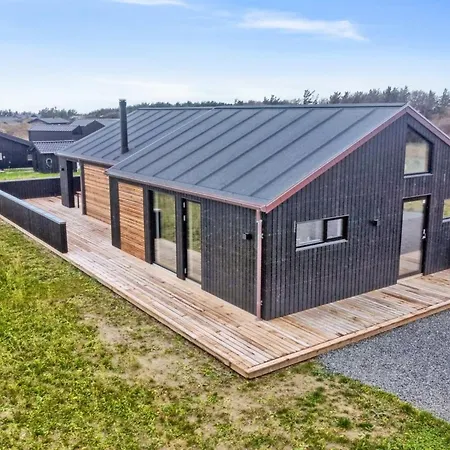 Anemette - 800m From The Sea By Interhome