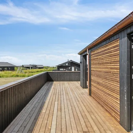 Anemette - 800m From The Sea By Interhome 히링